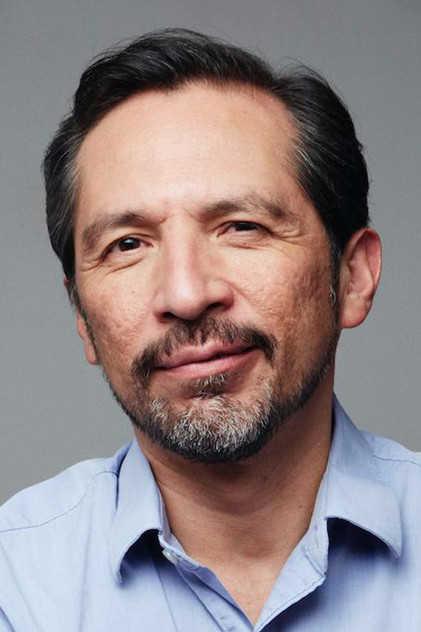 Enrique Arreola as El Gavilán