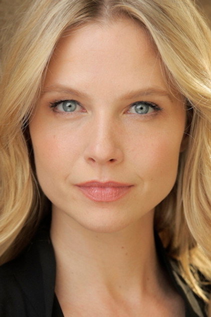 Laura Coover as Reporter