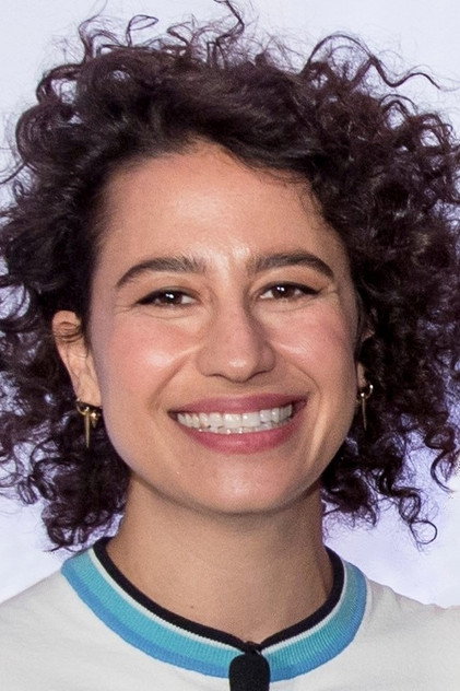 Ilana Glazer como Chelsea