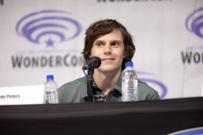 Evan Peters