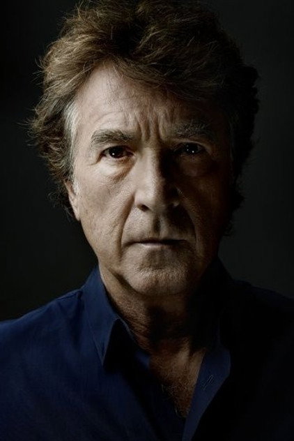 François Cluzet como Simon Laurenti