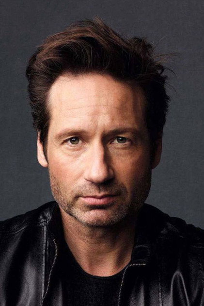 David Duchovny as Dustin Mulray