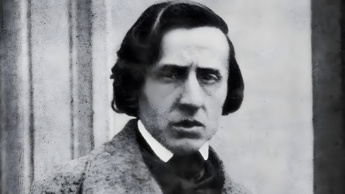 Frédéric Chopin, el poeta del piano que hizo de su exilio la música más íntima del mundo