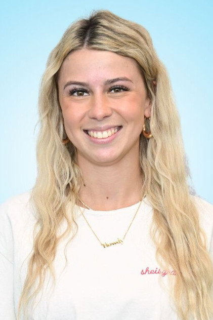 Haliey Welch como Haliey Welch