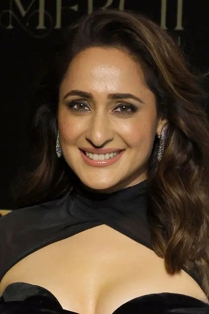 Pragya Jaiswal as Saranya Bachupally