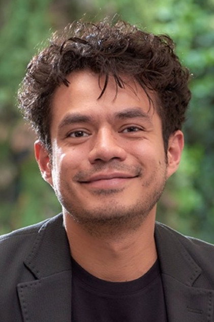 Memo Villegas as Germán