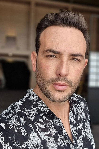 Sebastián Martínez as Zacarías