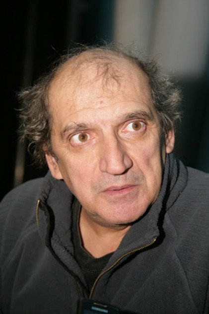 Sandu Mihai Gruia as Kir Iannis (voice)