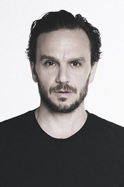 Dimitri Storoge como Brunner