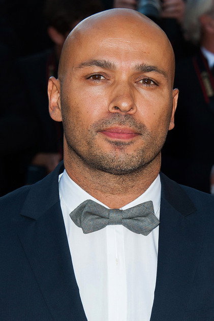 Éric Judor como Paul Lesueur