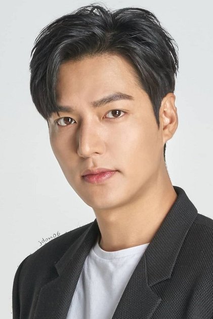 Lee Min-ho como Han Young-il