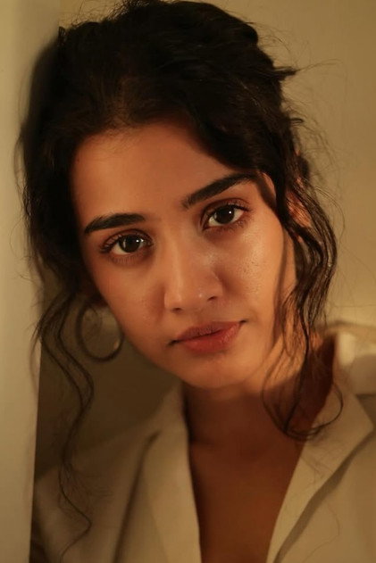 Arushi Bajaj como Shy Das