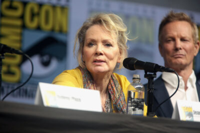 Cinq saisons, cinq Emmy : Jean Smart entre dans l’histoire alors qu’HBO et Max raflent 21 récompenses