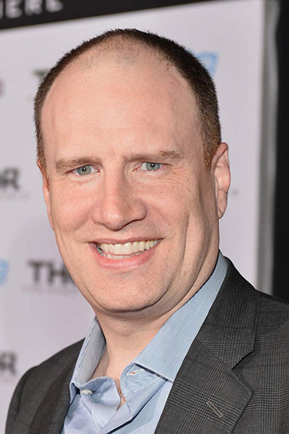 Kevin Feige som Self (voice) (archive footage)