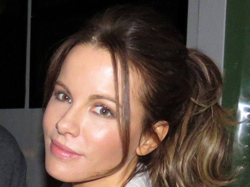 Kate Beckinsale, la heroína de Austen a la que Hollywood manda a rescatar hijas secuestradas