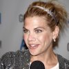 克丽丝滕·约翰斯顿：两座艾美奖、一场差点致命的成瘾与Netflix新剧《Leanne》