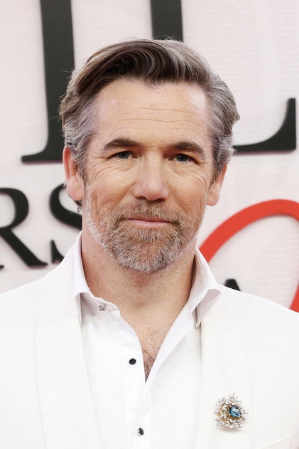 Patrick Brammall 役 Ian Ridley