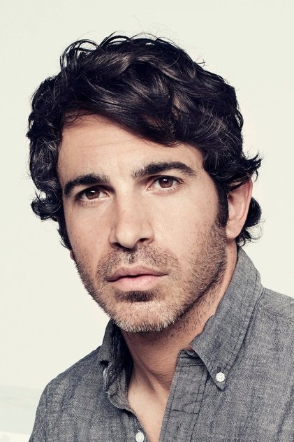 Chris Messina como Victor Zsasz
