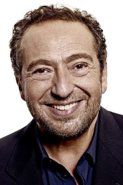 Patrick Timsit como Commandant Jouard