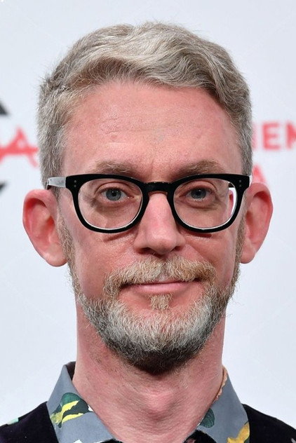 Michele Foschini dans le rôle de l’agent De Niro (voix)