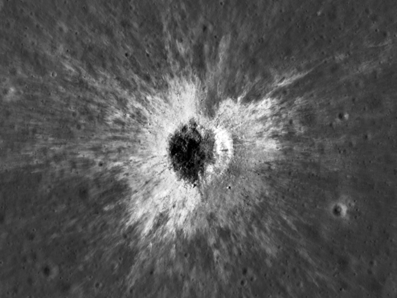 LRO a NASA a descoperit cel mai mare crater lunar nou — 728 de picioare lățime, format în 2024 în timp ce nimeni nu a observat
