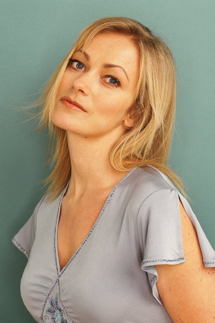 Terri Dwyer como Becki