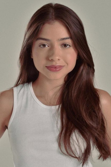 Isabella Daneluz as Rita (jovem)