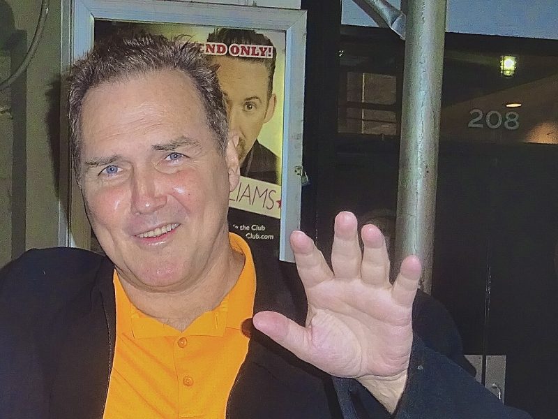 Norm Macdonald: danh hài Canada được chính đồng nghiệp tôn là giỏi nhất