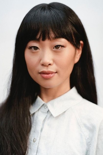 Alice Lee as Gina