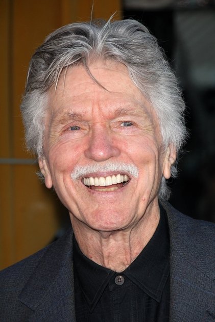 Tom Skerritt as David Drumlin