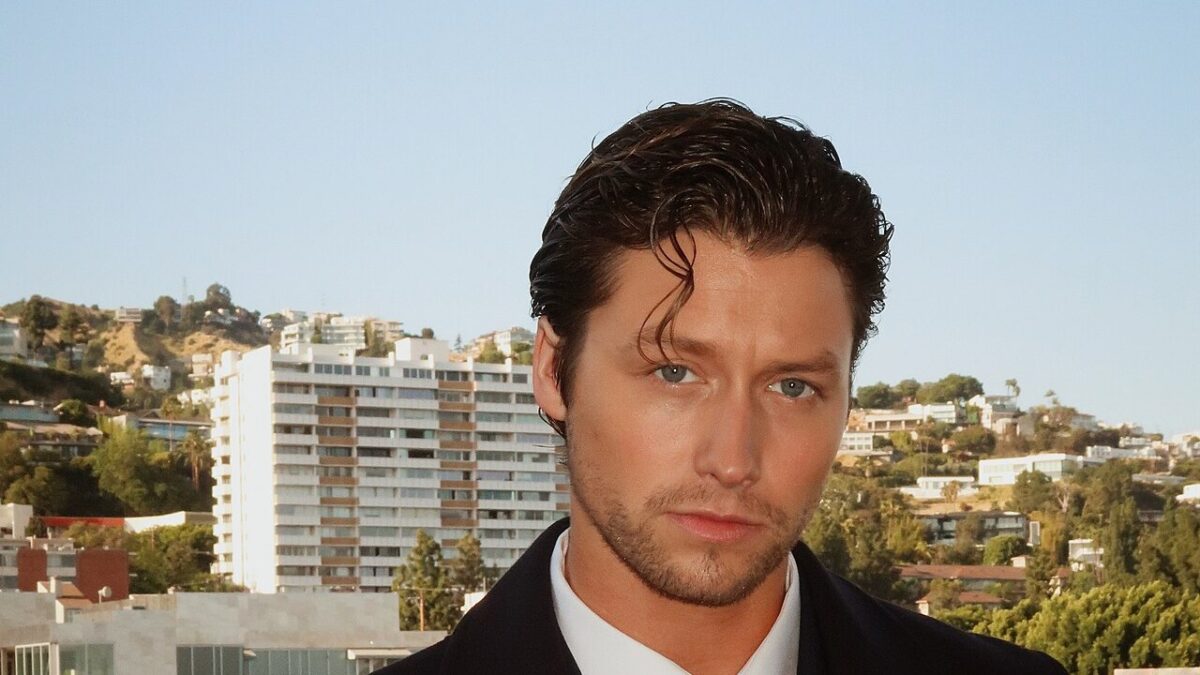 Stephen Kalyn, revelation d&rsquo;Off Campus, pressenti pour &lsquo;Les Secrets de la femme de menage&rsquo; avec Sydney Sweeney