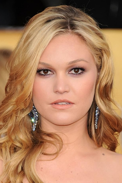 Julia Stiles en Maisy-May Lin