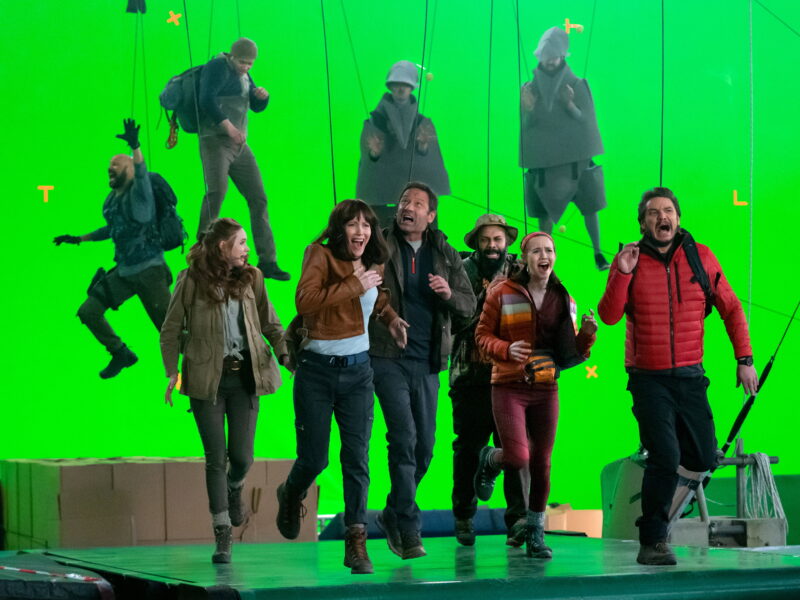 The Bubble: una sátira aguda sobre el caos del cine en pandemia