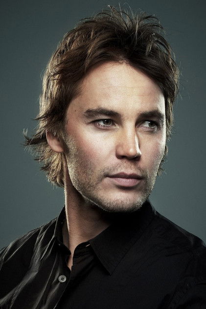 Taylor Kitsch în rolul lui Glen Kryger