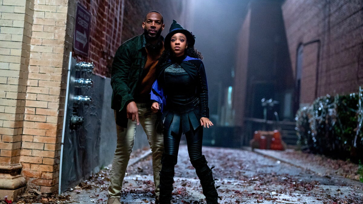The Curse of Bridge Hollow: Cheap CGI Undermines Promising Premise