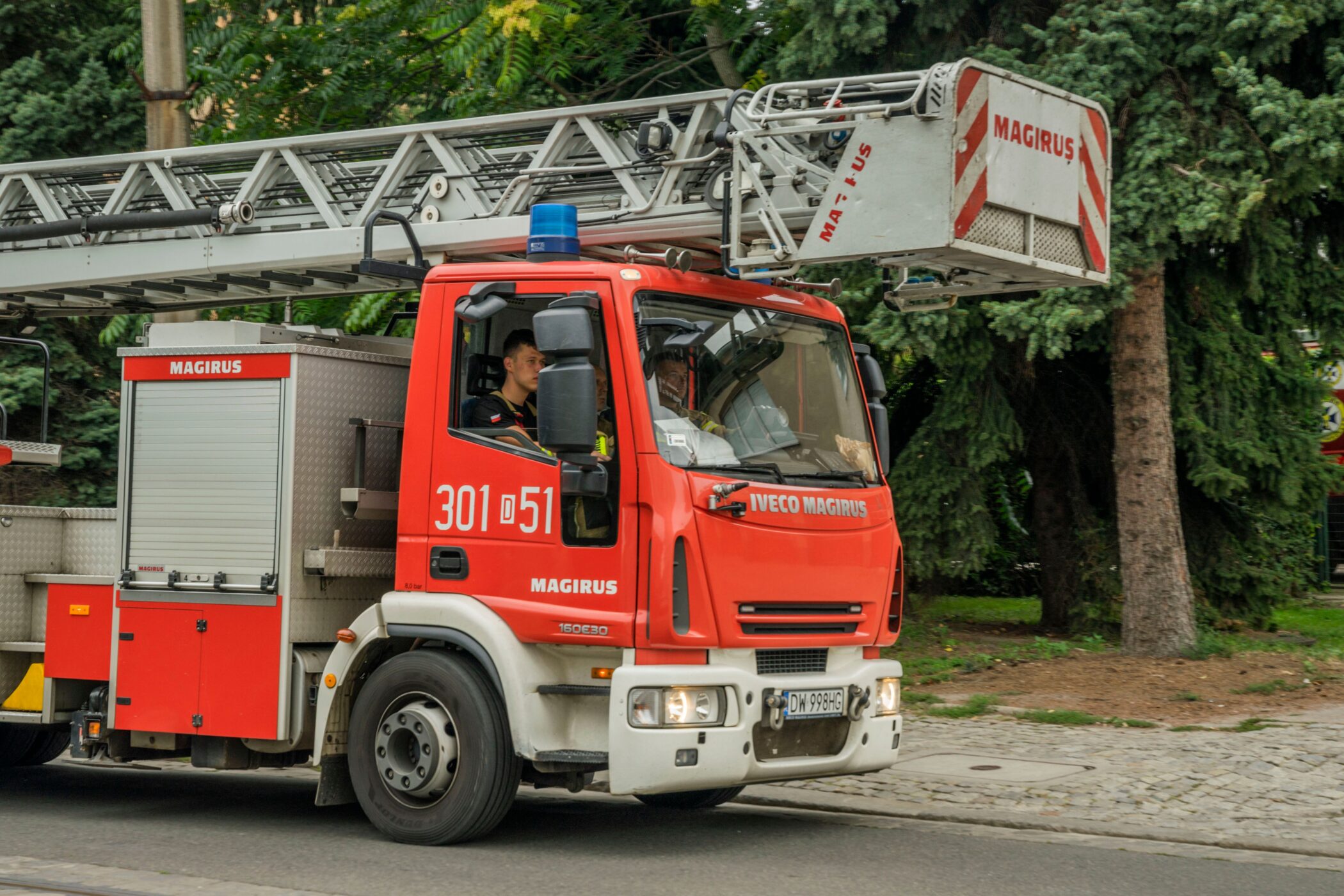 Tata Motors paga 3,82 Mld per IVECO e ridisegna il controllo del trasporto europeo