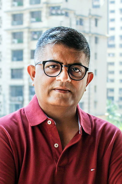 गजराज राव 역 Banwari Jha