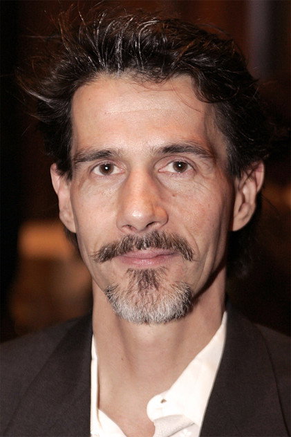 Lothaire Bluteau como The Khan
