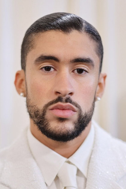Bad Bunny în rolul lui Felipe