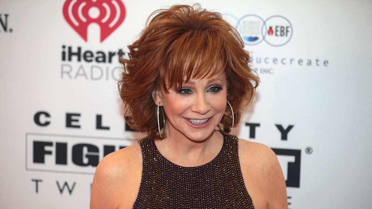 Reba McEntire, the country singer who never became the monument