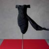 Il «vestito della vendetta» di Lady Diana torna all’asta da Sotheby’s, stima fino a 300.000 dollari