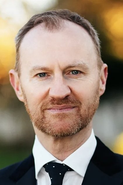 Mark Gatiss as Ivor Montazac