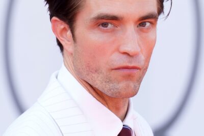 "Robert Pattinson"
