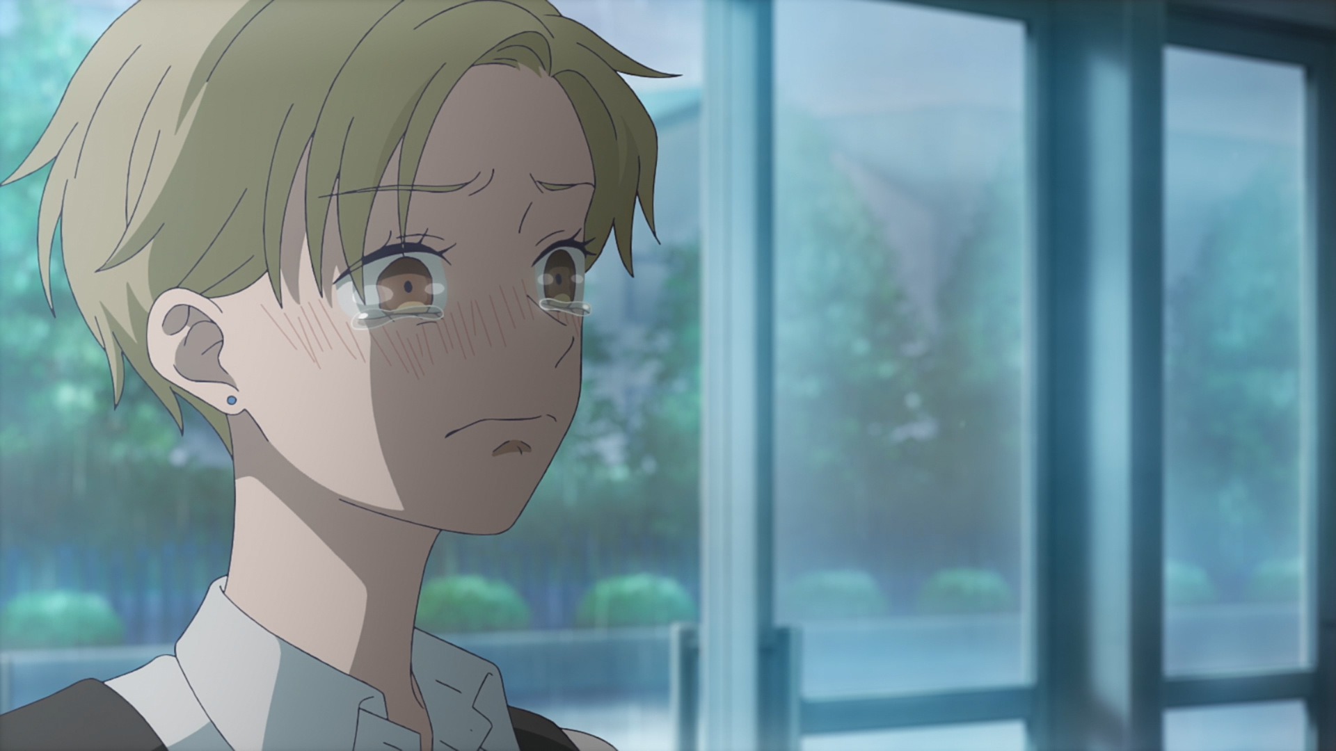 A tearful classmate by a window in The Ramparts of Ice season 2