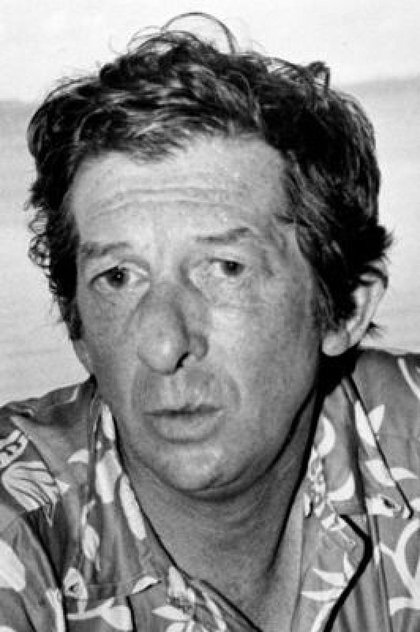 Jack MacGowran as Burke Dennings