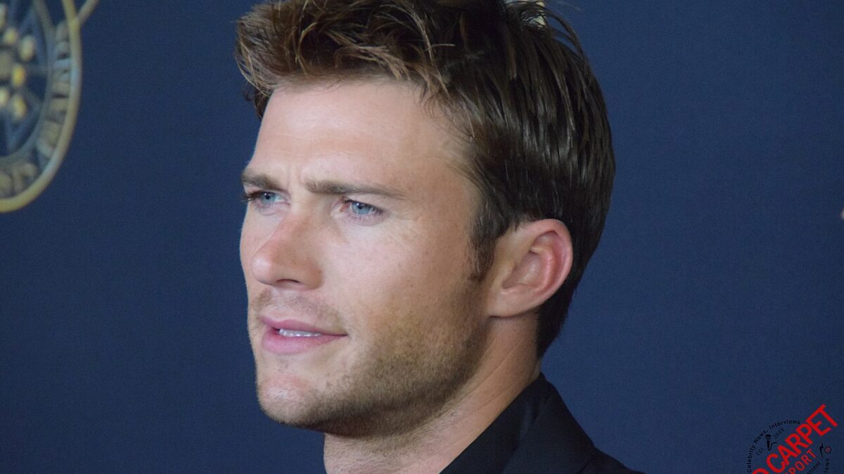 Scott Eastwood e os filmes de guerra que o sistema de franquias insistiu em sufocar