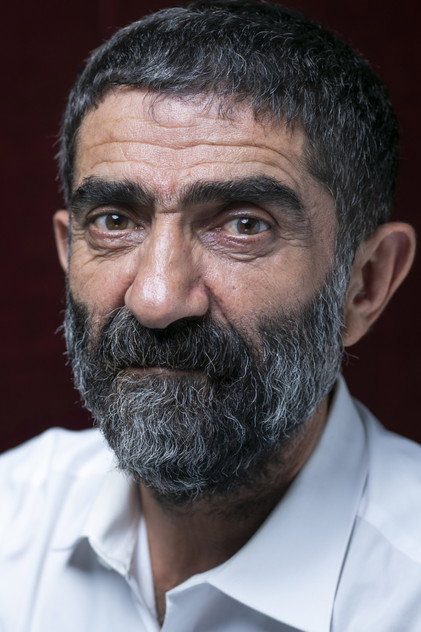 Ali Seçkiner Alıcı as Hogır