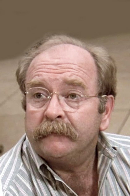 Wilford Brimley como Blair