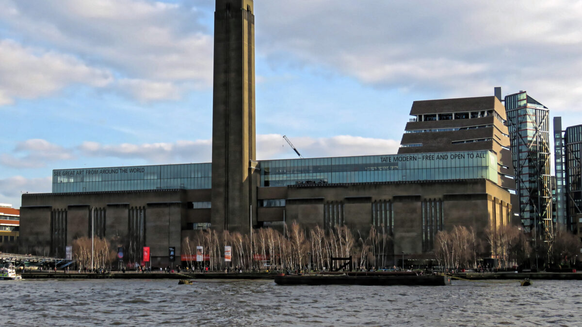 Tate Modern exterior view at Bankside London, the former Bankside Power Station converted into a contemporary art museum