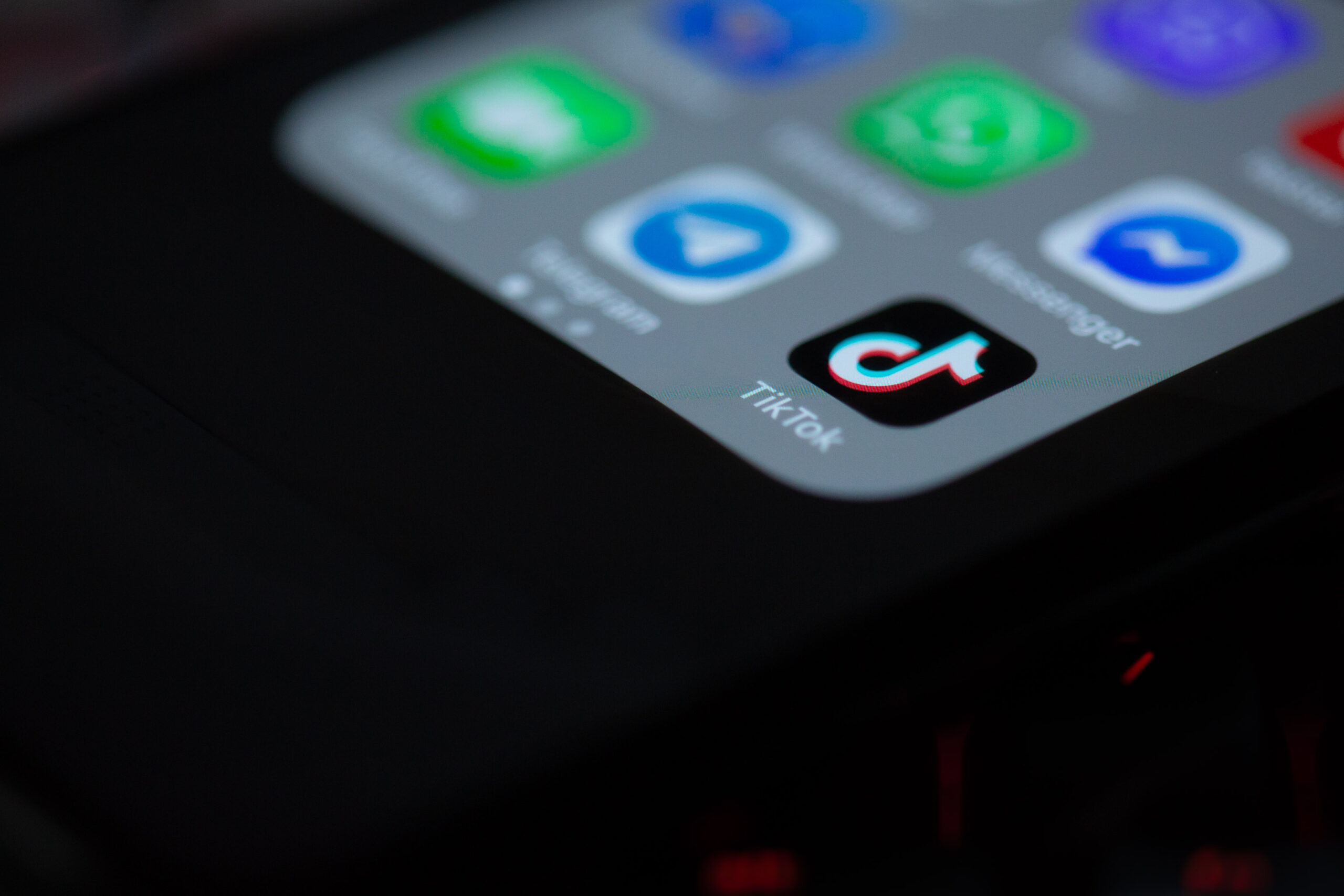 TikTok dà ai venditori britannici un solo account per 12 mercati UE — lancio il 19 ottobre